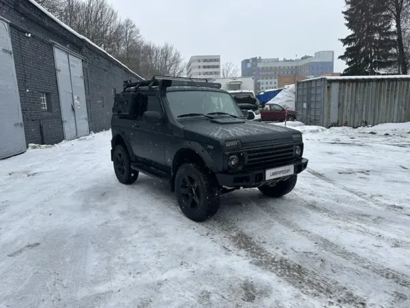 lada_niva_rest_1