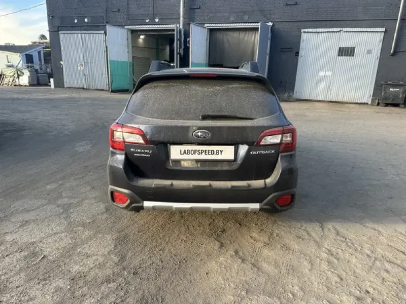subaru_outback_rest_2